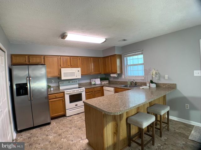 6101 RED SQUIRREL PL, Waldorf, MD 20603