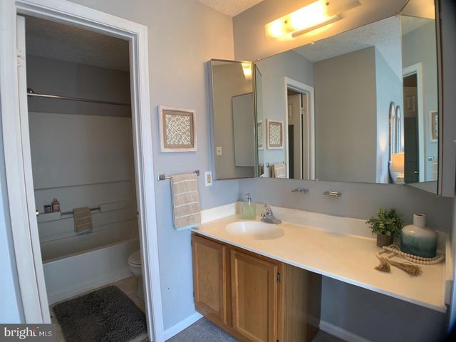 6101 RED SQUIRREL PL, Waldorf, MD 20603