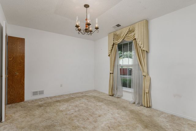 6928 Mill Falls Drive, Dallas, TX 75248