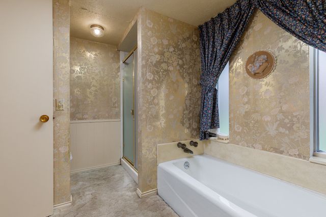 6928 Mill Falls Drive, Dallas, TX 75248