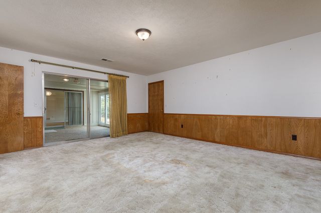 6928 Mill Falls Drive, Dallas, TX 75248