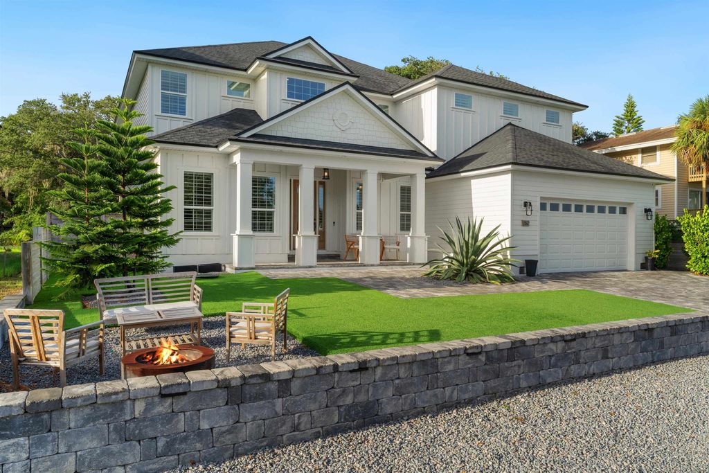 152 Sherwood Ave, St Augustine, FL 32084