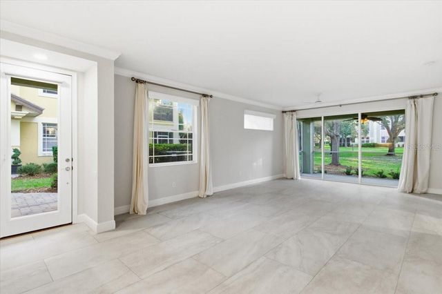 6536 MOORINGS POINT CIRCLE 101, Lakewood Ranch, FL 34202