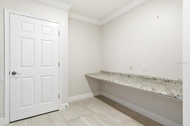 6536 MOORINGS POINT CIRCLE 101, Lakewood Ranch, FL 34202