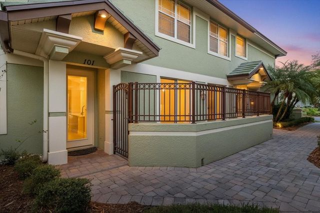 6536 MOORINGS POINT CIRCLE 101, Lakewood Ranch, FL 34202
