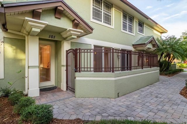 6536 MOORINGS POINT CIRCLE 101, Lakewood Ranch, FL 34202