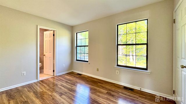 3803 Cricket Circle, Edison, NJ 08820