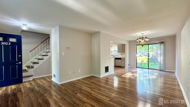 3803 Cricket Circle, Edison, NJ 08820