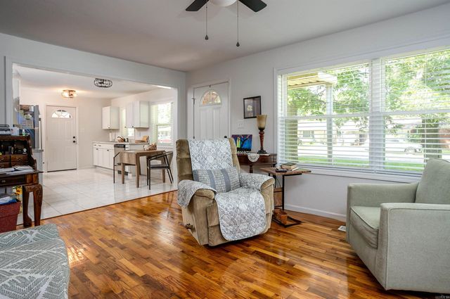 513 N 7th Street, Paragould, AR 72450