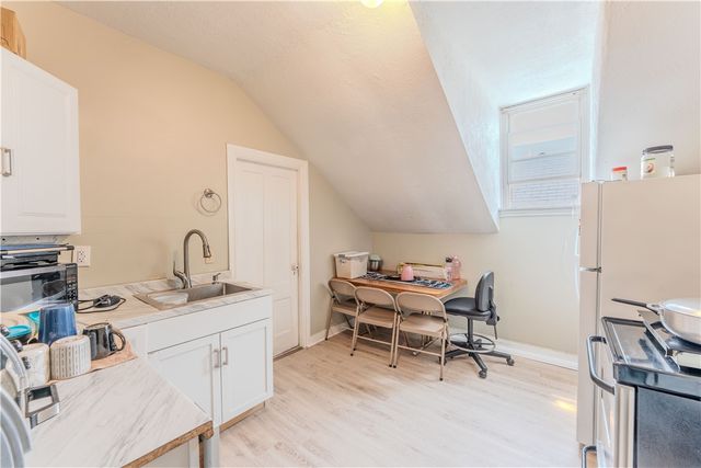98 Stanwood Street, Providence, RI 02907