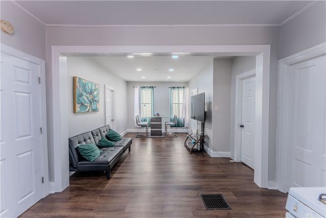 98 Stanwood Street, Providence, RI 02907