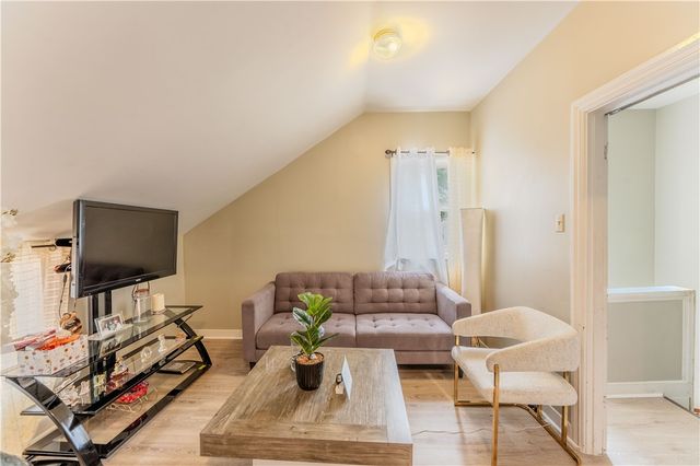98 Stanwood Street, Providence, RI 02907