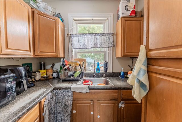 98 Stanwood Street, Providence, RI 02907