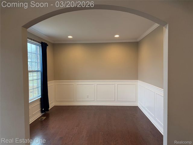 58206 Sunflower Circle N, Lyon Charter Township, MI 48165