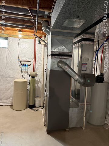 58206 Sunflower Circle N, Lyon Charter Township, MI 48165