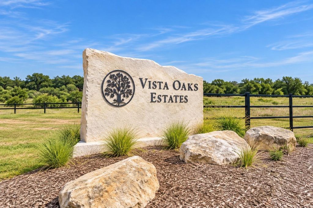 3926 Vista Oak Drive, Rose City, TX 75189