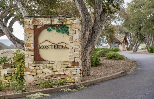 8210 Manjares, Monterey, CA 93940