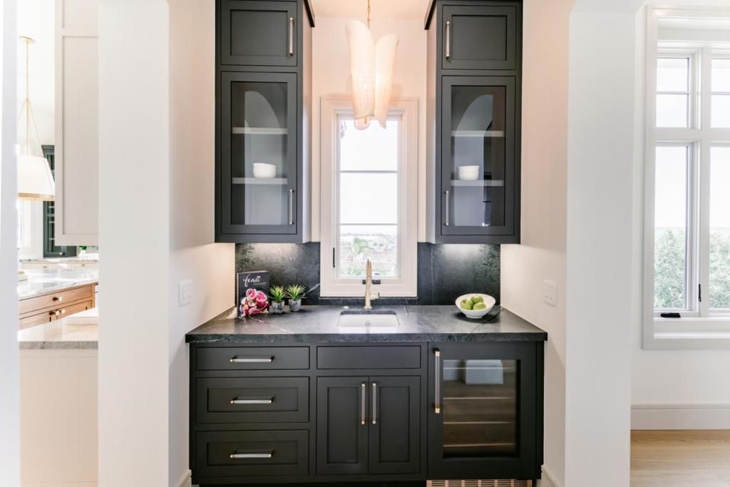 Image 16 of property listing at 8210 Manjares, Monterey, CA 93940