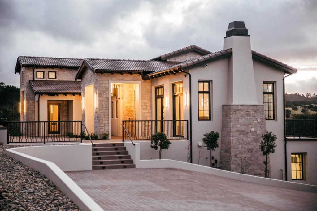 Image 2 of property listing at 8210 Manjares, Monterey, CA 93940