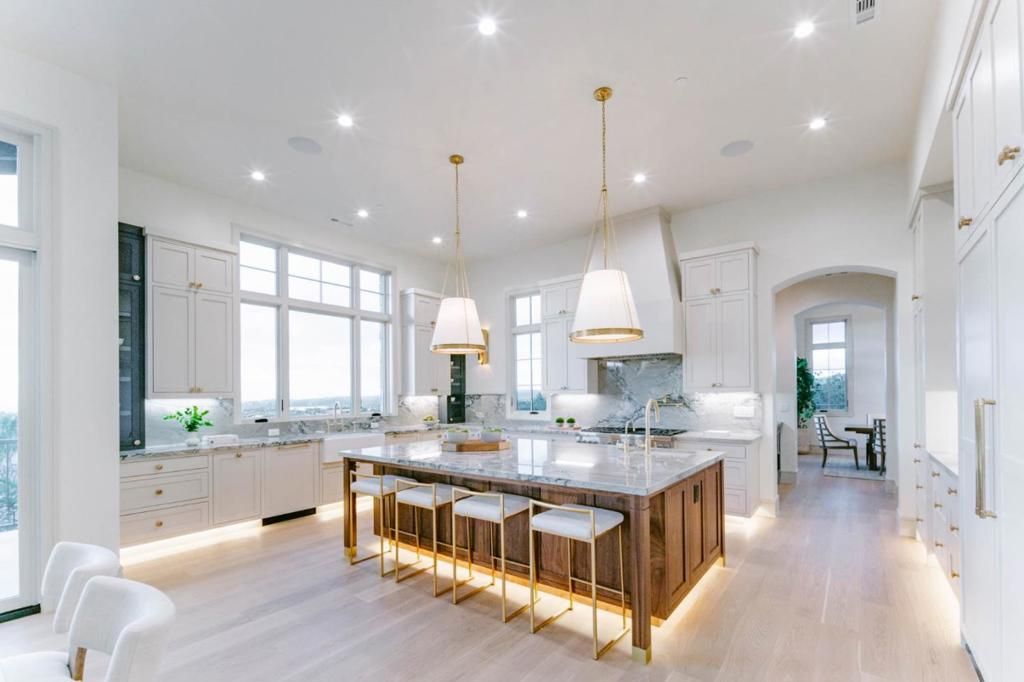 Image 27 of property listing at 8210 Manjares, Monterey, CA 93940