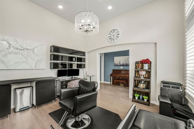 6011 Summer Holly Lane, Richmond, TX 77407