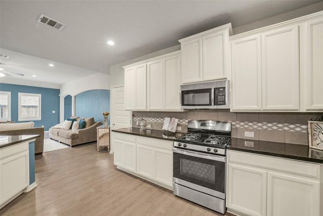 6011 Summer Holly Lane, Richmond, TX 77407