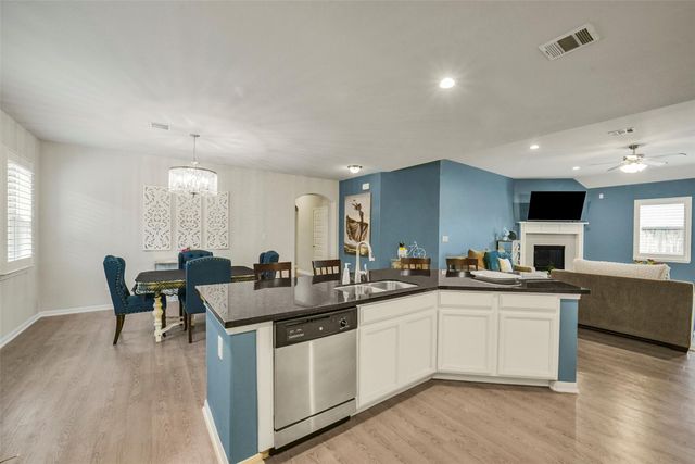 6011 Summer Holly Lane, Richmond, TX 77407