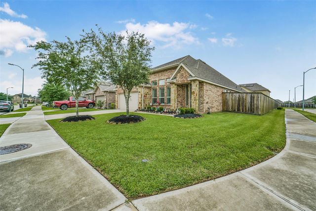 6011 Summer Holly Lane, Richmond, TX 77407