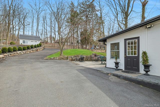 56 N Greenbush Road, West Nyack, NY 10994