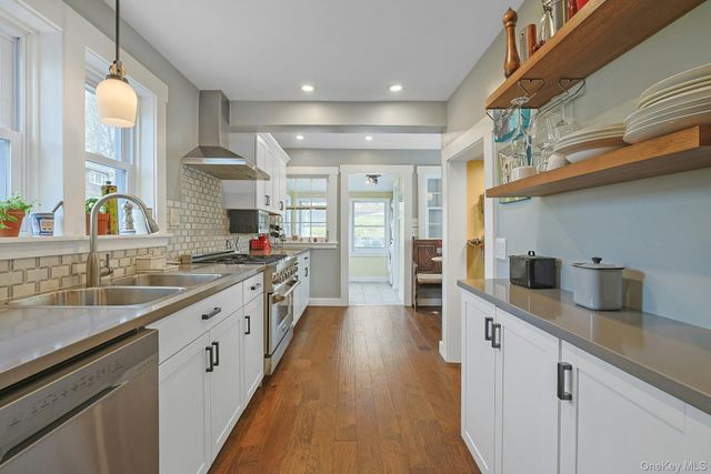 56 N Greenbush Road, West Nyack, NY 10994