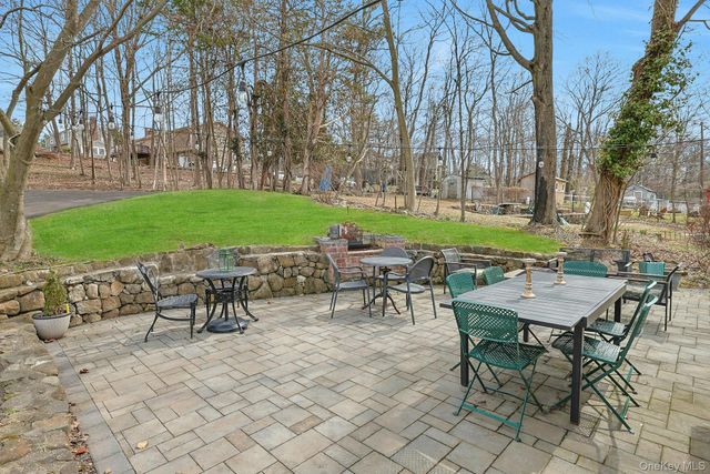 56 N Greenbush Road, West Nyack, NY 10994