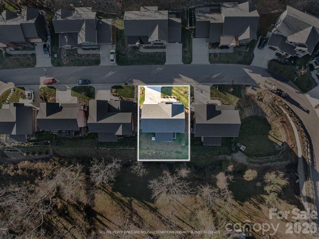 38 Acona Lane, Asheville, NC 28803