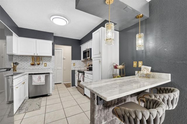 4309 S SEMORAN BOULEVARD 3, Orlando, FL 32822