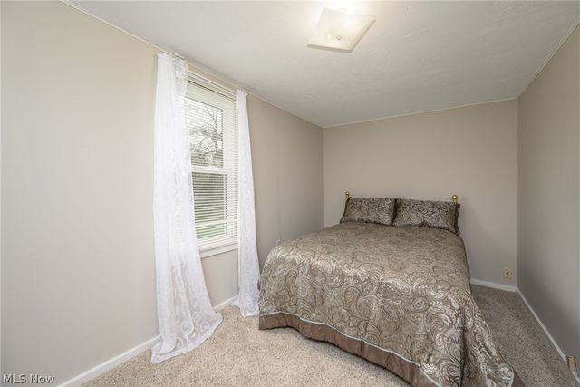 1069 W Nimisila Road, New Franklin, OH 44216