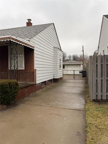 6037 Cooper Street, Taylor, MI 48180