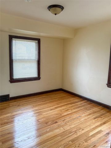 6037 Cooper Street, Taylor, MI 48180