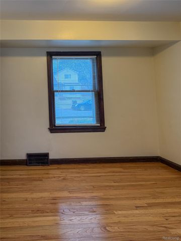 6037 Cooper Street, Taylor, MI 48180