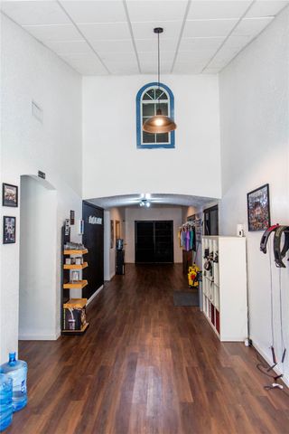 823 Seydler, East Bernard, TX 77435