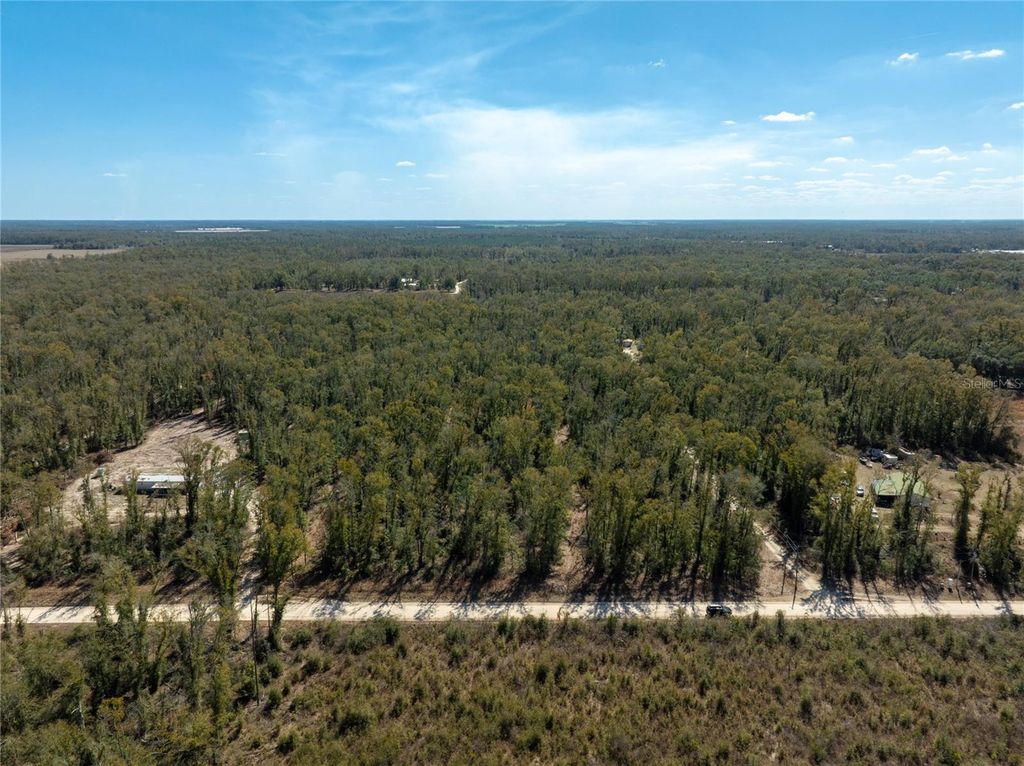 Image 4 of property listing at ,, Live Oak, FL 32060