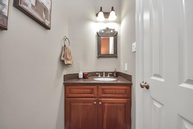 2502 Blossom Bay Court, Houston, TX 77059