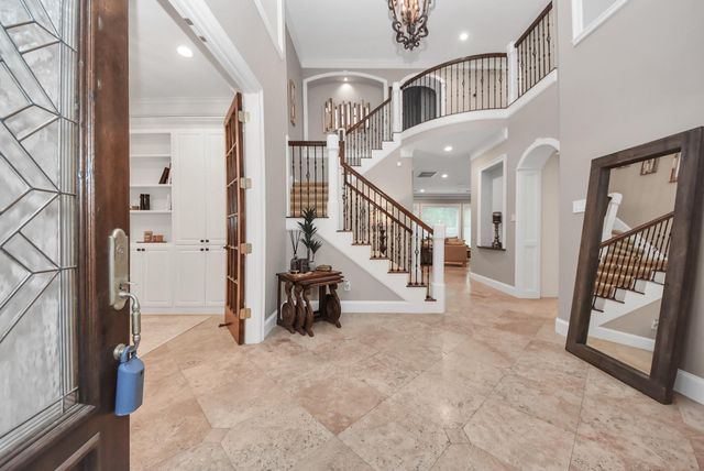 2502 Blossom Bay Court, Houston, TX 77059