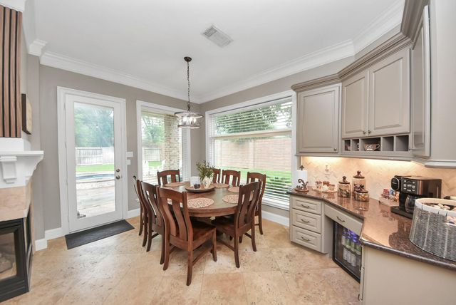 2502 Blossom Bay Court, Houston, TX 77059