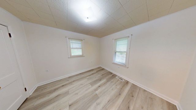 55 Township Road 1006, Chesapeake, OH 45619