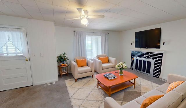 55 Township Road 1006, Chesapeake, OH 45619
