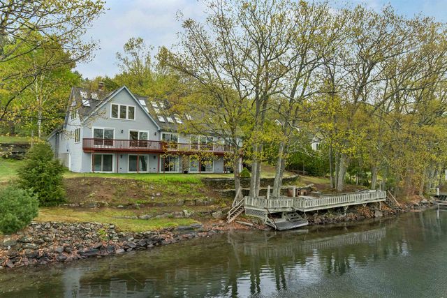 2 Blue Heron Lane, Deerfield, NH 03037