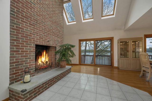 2 Blue Heron Lane, Deerfield, NH 03037