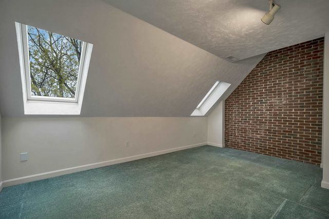 2 Blue Heron Lane, Deerfield, NH 03037