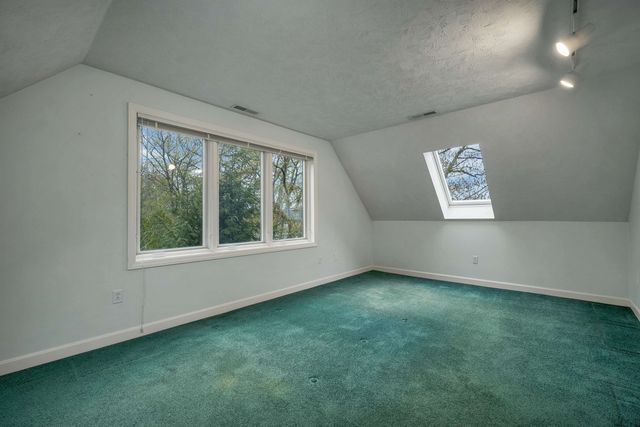 2 Blue Heron Lane, Deerfield, NH 03037