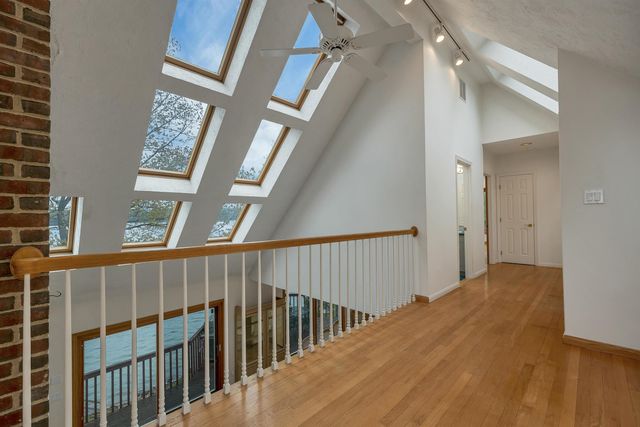 2 Blue Heron Lane, Deerfield, NH 03037
