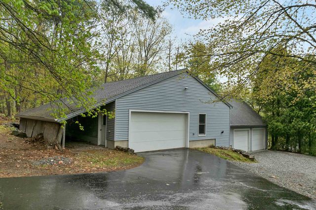2 Blue Heron Lane, Deerfield, NH 03037